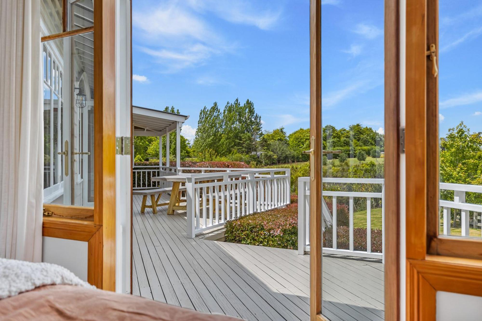 Riverview Retreat Riverhead Екстер'єр фото